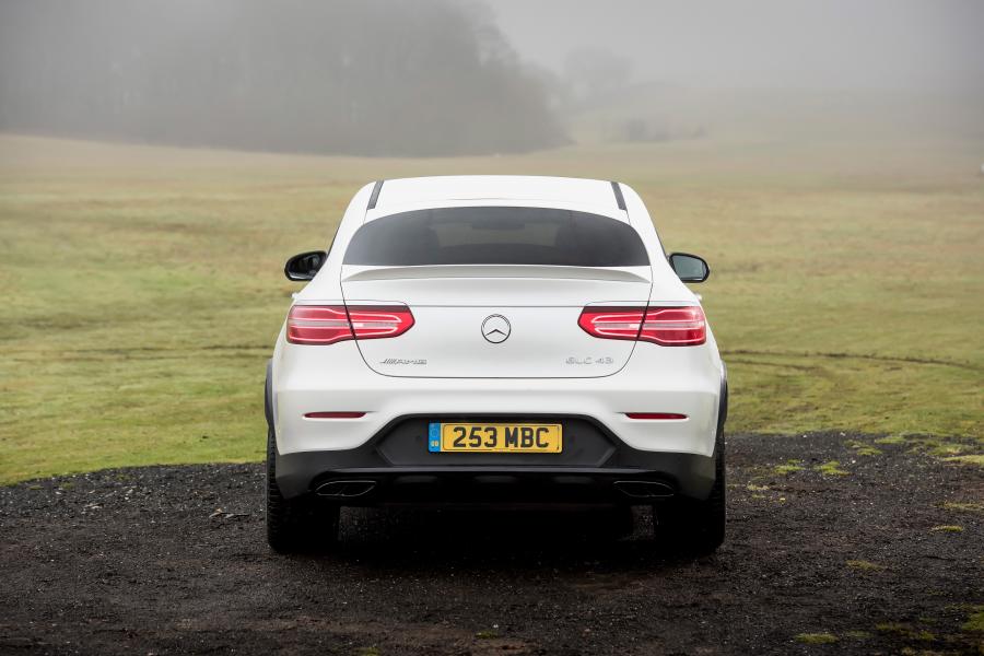  Mercedes-AMG GLC43 4Matic Coupe 2017 года  (UK) (фото 20 из 40)